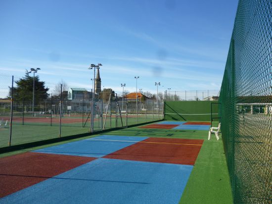 Acrylique sur court de mini-tennis en béton poreux - Le Haillan (33)